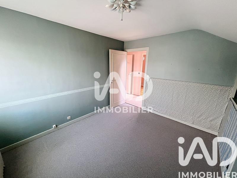 Maison - 226 m² - 8 pièces