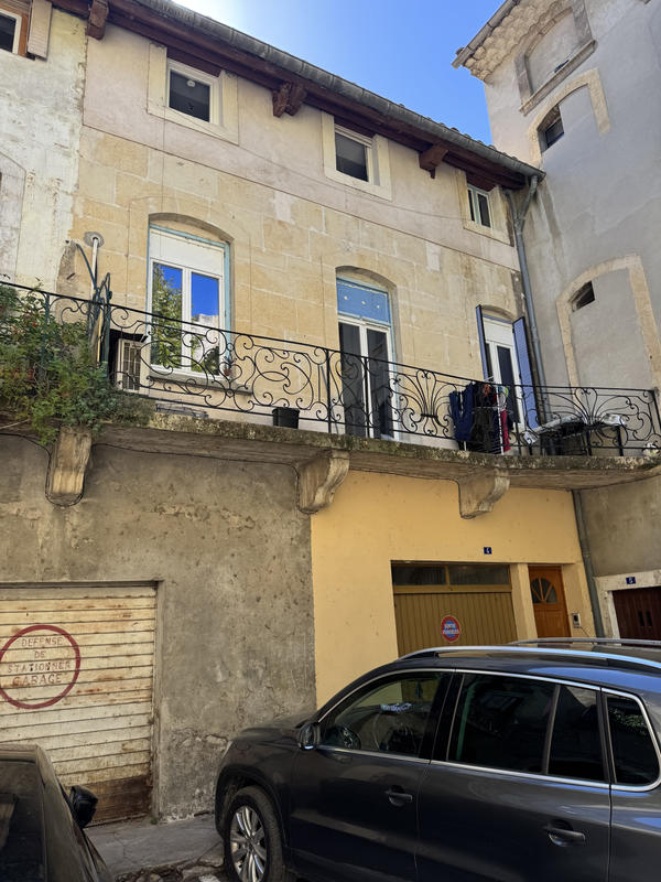 Maison de village - 130 m² - 9 pièces