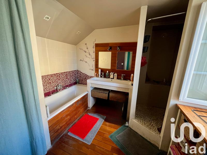 Maison - 97 m² - 3 pièces