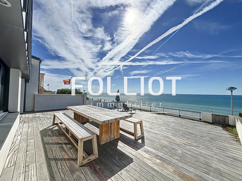 Maison - 200 m² - 7 pièces