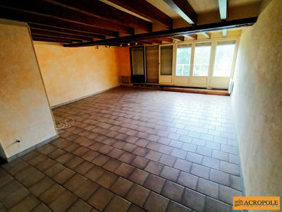 Maison - 185 m² - 5 pièces