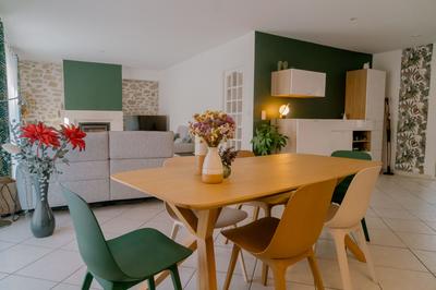 Villa - 287 m² - 12 pièces