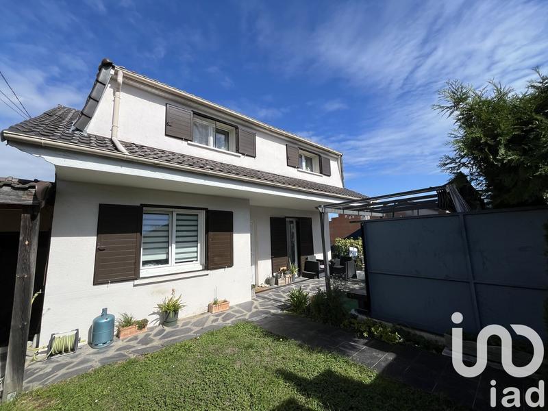 Maison - 108 m² - 5 pièces