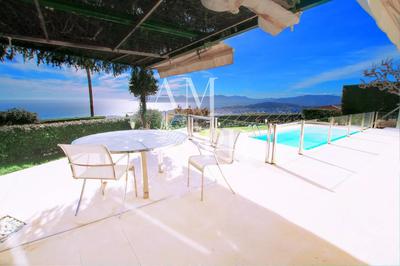 Villa - 200 m² - 5 pièces