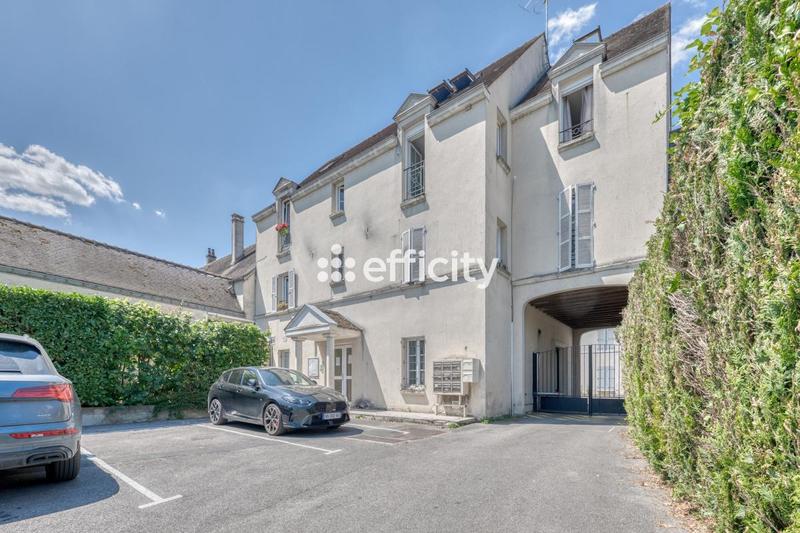 Appartement - 85 m² - 5 pièces