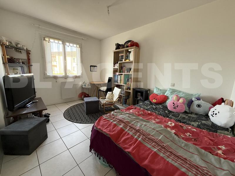Maison - 81 m² - 5 pièces