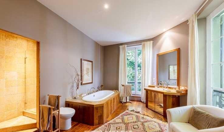 Manoir - 615 m² - 18 pièces