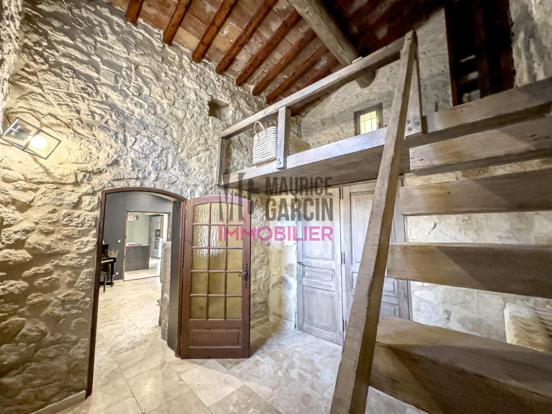 Maison - 163 m² - 5 pièces