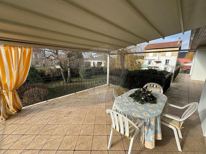 Maison - 170 m² - 6 pièces