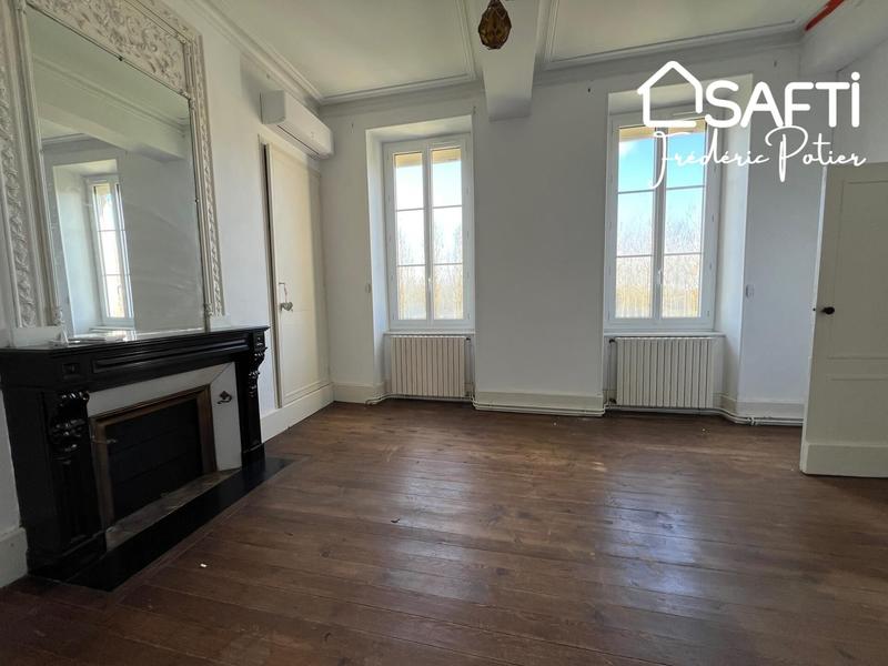 Maison - 240 m² - 7 pièces