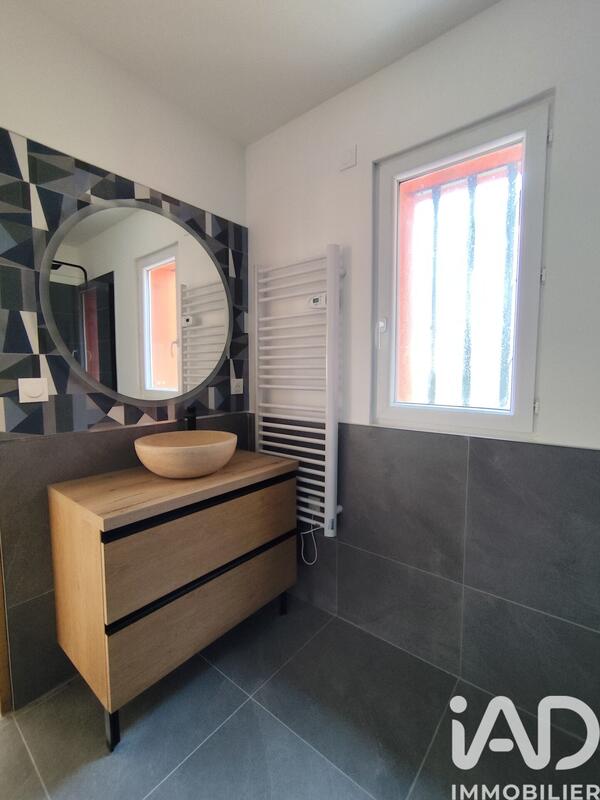 Maison de village - 138 m² - 8 pièces