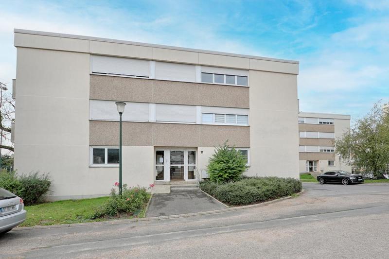 Appartement ancien - 60 m² - 3 pièces