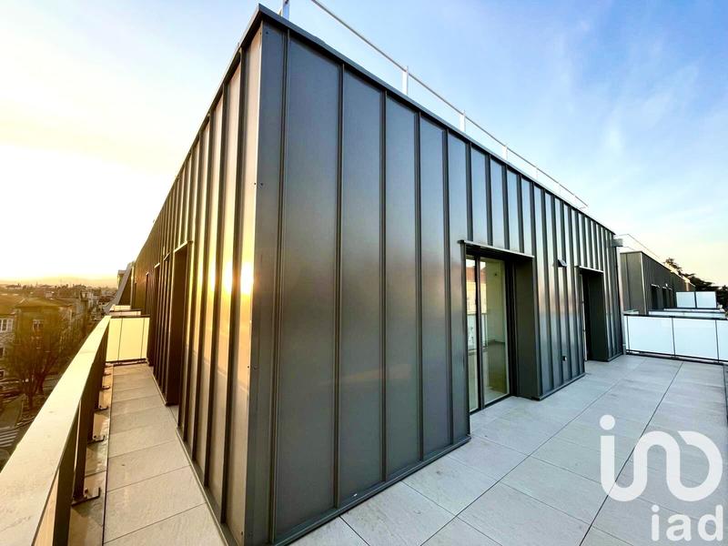 Appartement - 76 m² - 4 pièces