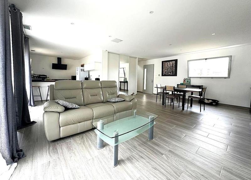 Maison - 150 m² - 6 pièces