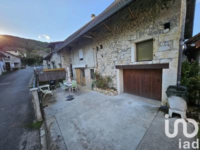 Maison - 81 m² - 3 pièces