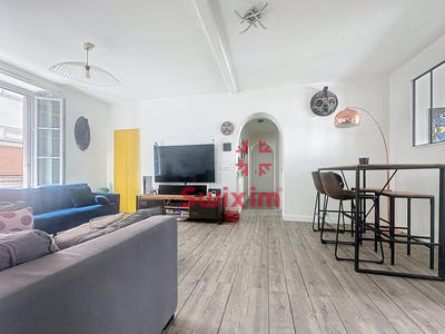 Appartement - 90 m² - 4 pièces