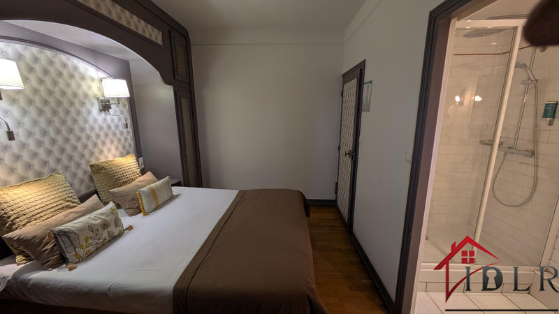 Villa - 450 m² - 13 pièces