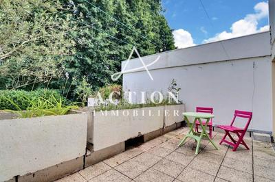 Appartement - 98 m² - 3 pièces