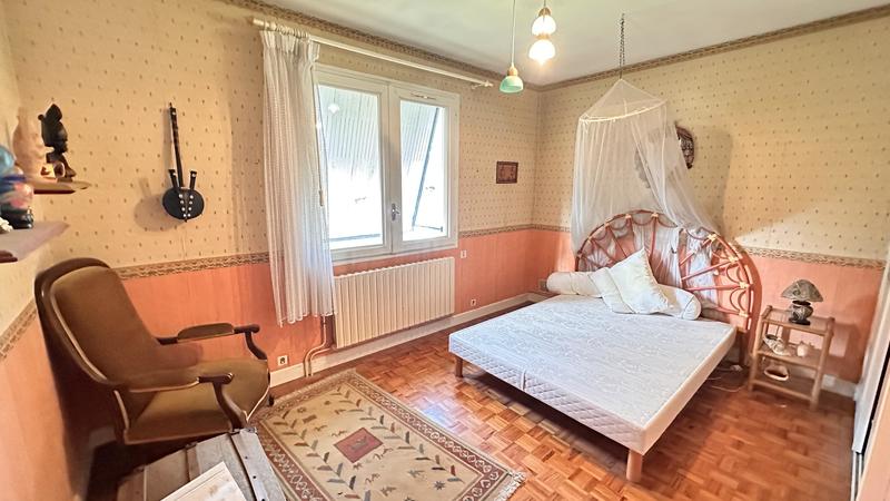 Maison - 105 m² - 7 pièces