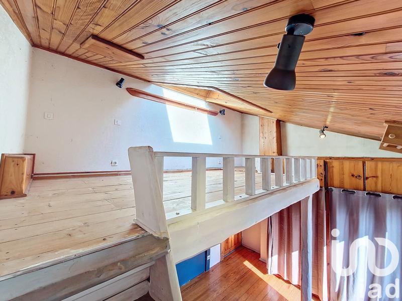 Maison - 191 m² - 6 pièces