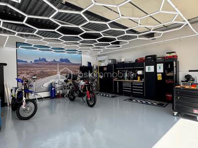 Local d'activité / Entrepôt - 93 m² - 2 pièces