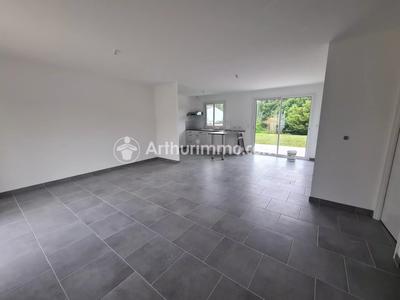 Maison - 107 m² - 4 pièces