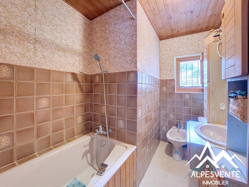 Maison - 117 m² - 7 pièces