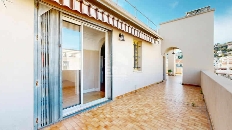 Appartement - 156 m² - 6 pièces