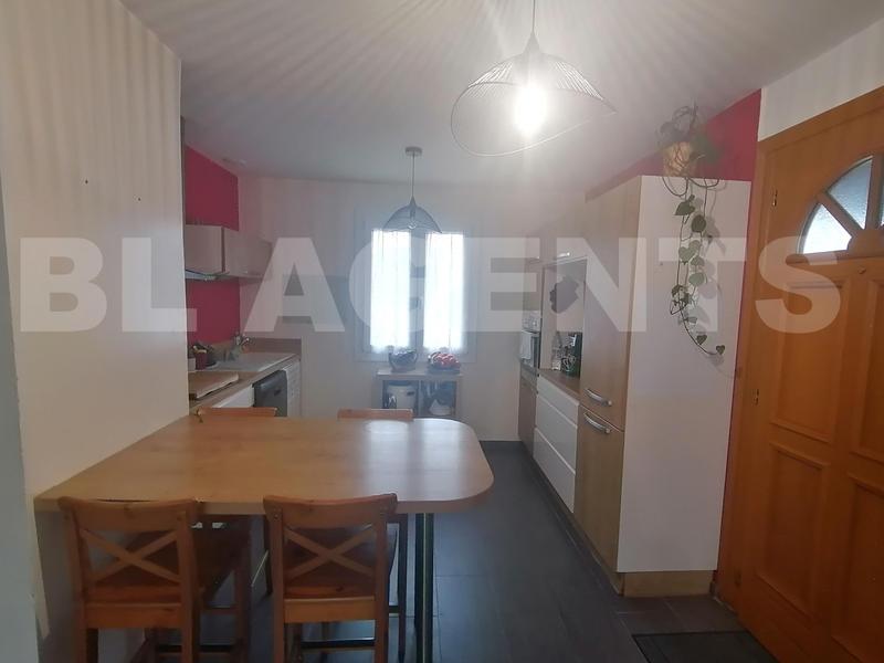 Pavillon - 120 m² - 6 pièces