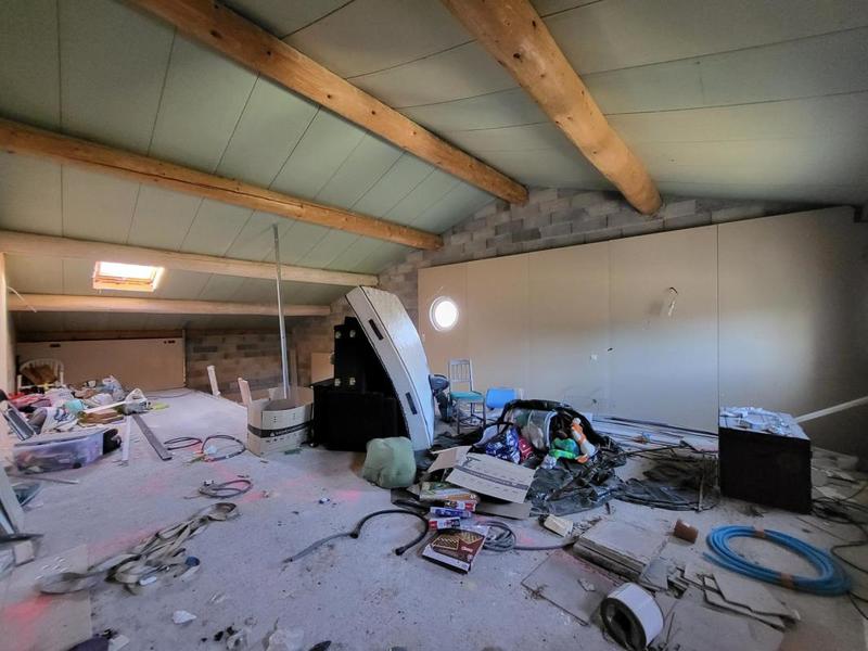 Maison - 93 m² - 5 pièces