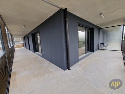 Appartement - 81 m² - 4 pièces