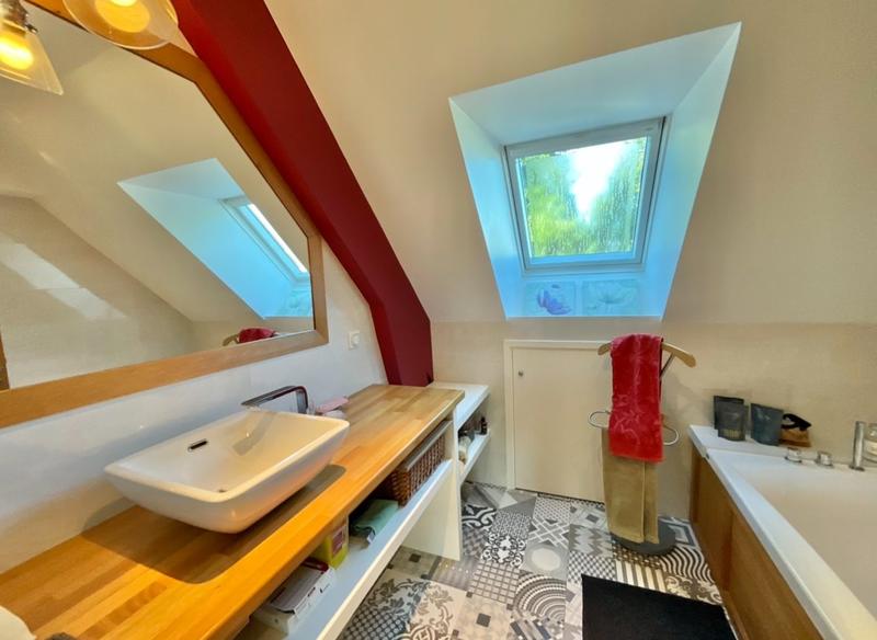 Maison contemporaine - 170 m² - 6 pièces