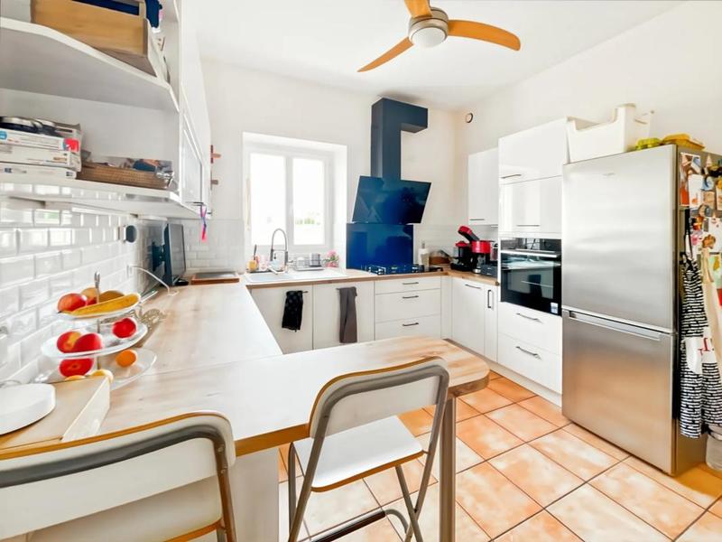 Maison en pierre - 180 m² - 6 pièces