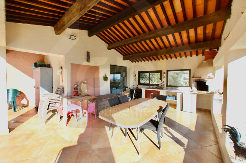 Maison - 160 m² - 5 pièces