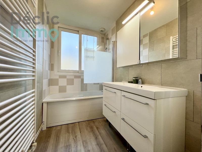 Appartement - 164 m² - 7 pièces