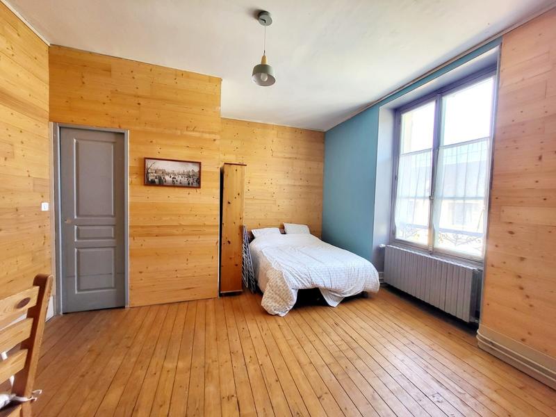 Appartement - 106 m² - 4 pièces