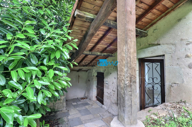 Maison ancienne - 335 m² - 8 pièces