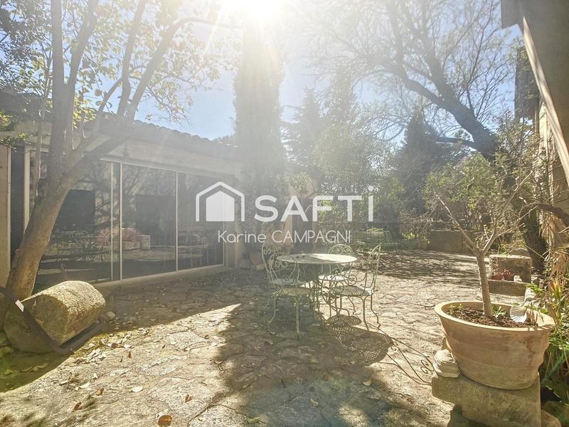 Maison - 150 m² - 8 pièces