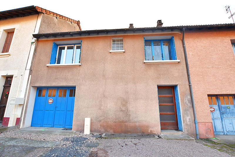 Maison - 64 m² - 5 pièces
