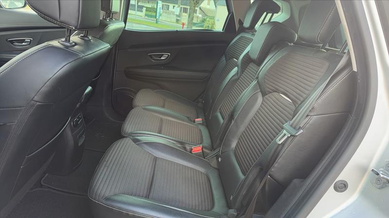 Renault Scénic IV 1.7 Blue dCi 150 Intens