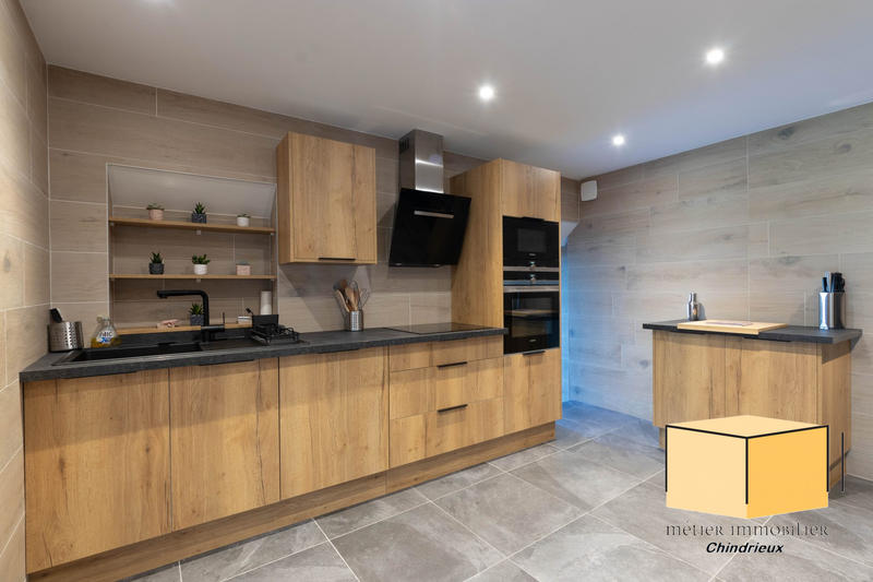 Maison - 125 m² - 6 pièces