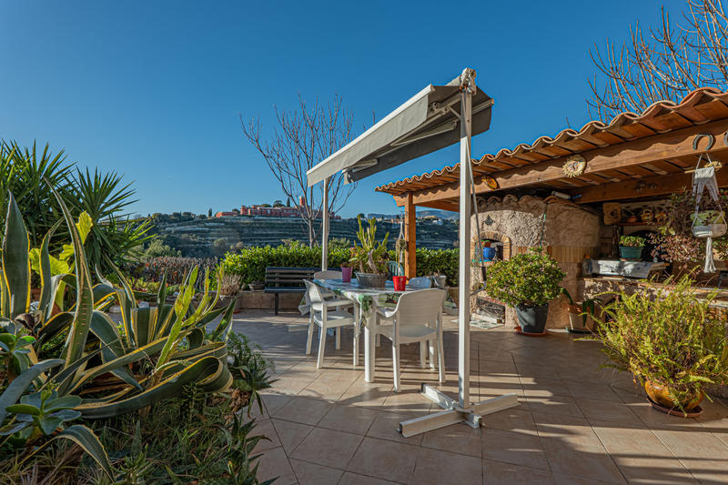 Maison - 141 m² - 5 pièces