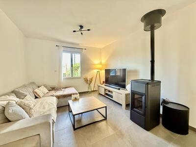 Maison - 79 m² - 7 pièces