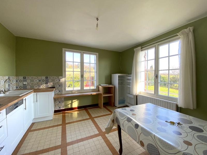 Maison - 140 m² - 8 pièces