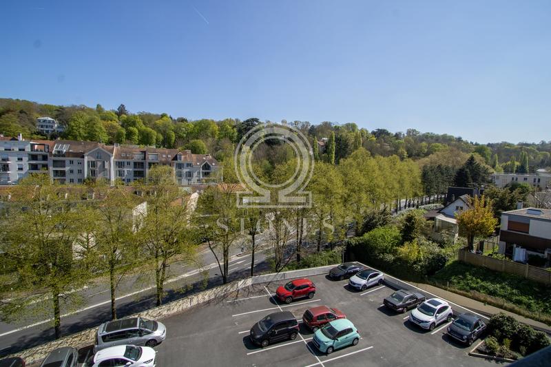 Appartement - 92 m² - 4 pièces