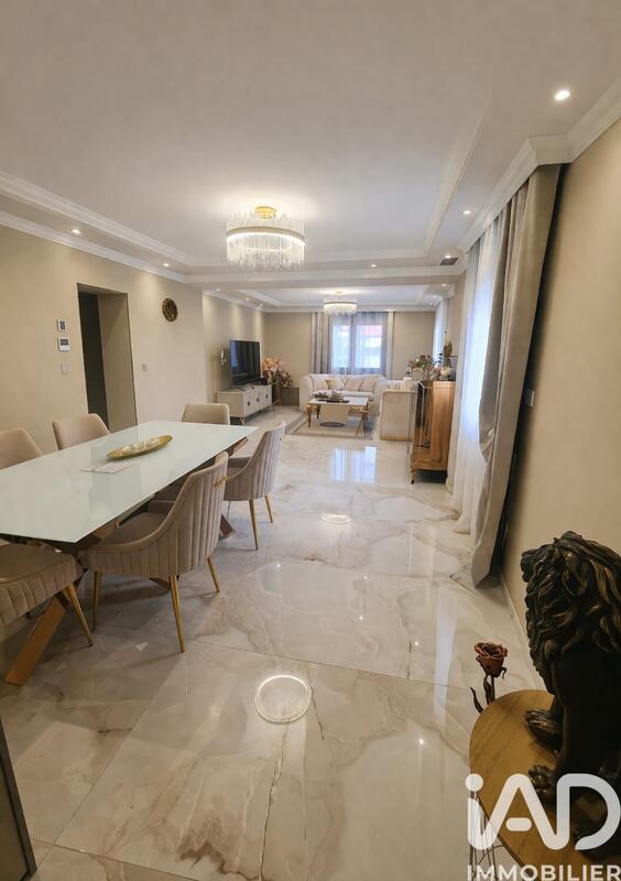 Maison - 145 m² - 5 pièces