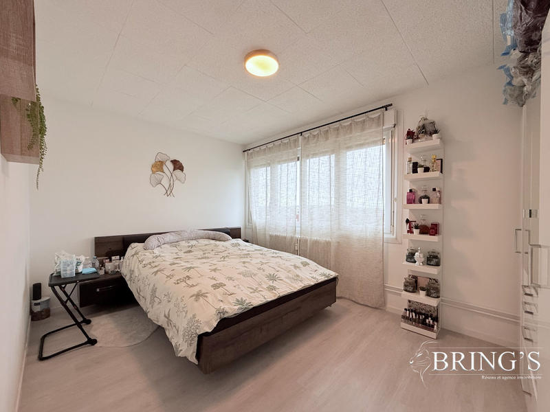 Appartement - 82 m² - 5 pièces