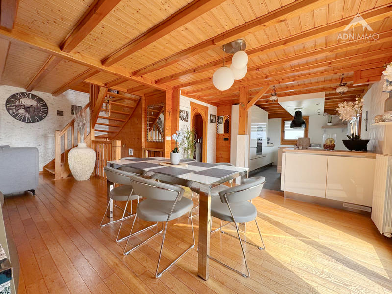 Maison - 130 m² - 5 pièces