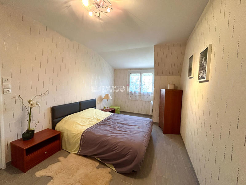 Maison - 114 m² - 5 pièces