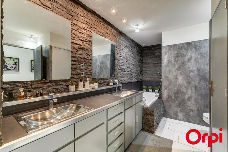 Maison - 145 m² - 5 pièces